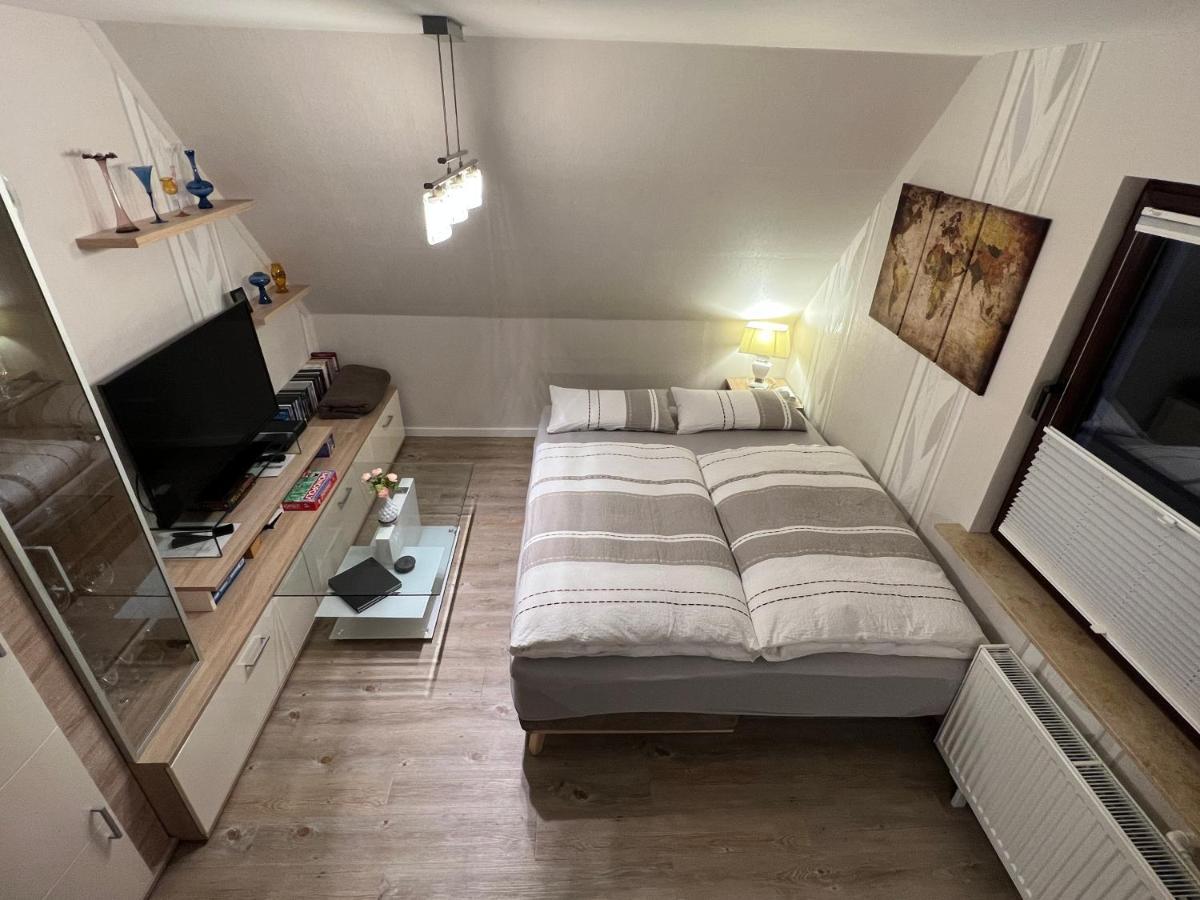 Peedy'S Luxurioese 60M² Wohnung Mit Balkonterrasse Stade Exterior foto